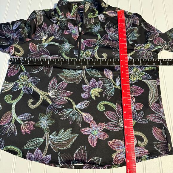 Chico’s Size XL Stretch Knit Black Floral Half zip up sweater size XL - Picture 8 of 10